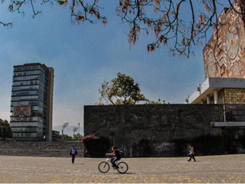 Enrique Graue da la bienvenida a alumnos de la UNAM