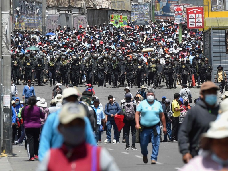 Entra en vigor estado de emergencia en Perú