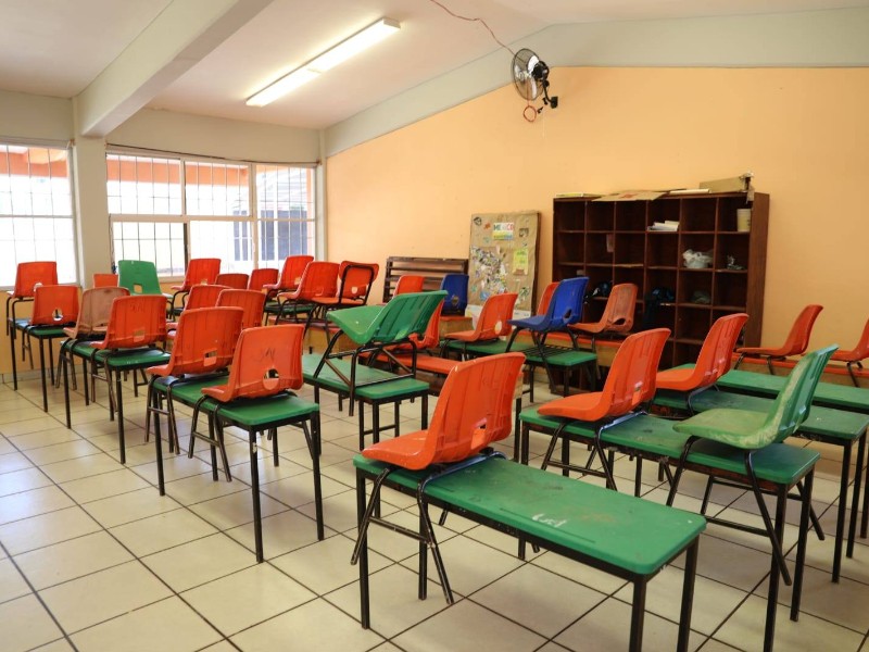 Entre gratuidad y cuotas: el dilema de escuelas en Zacatecas