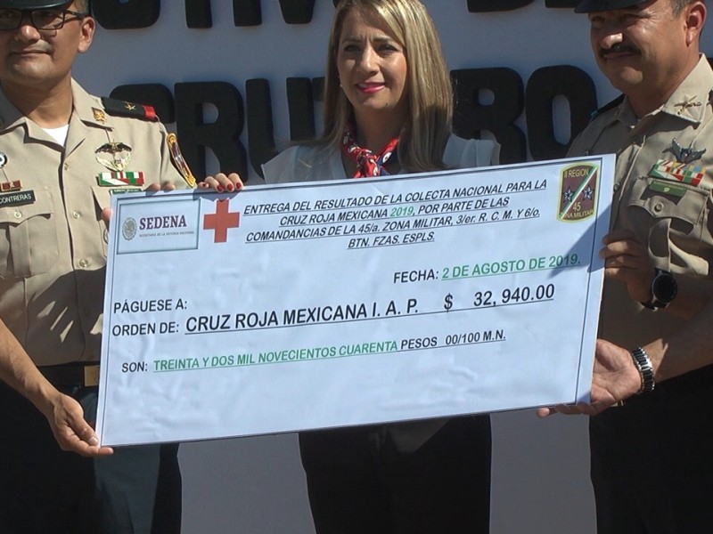 Entrega 45 zona militar donativo a Cruz Roja