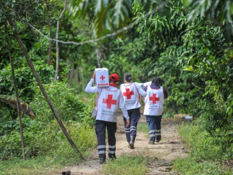 Entrega Cruz Roja mexicana ayuda humanitaria en la región Selva