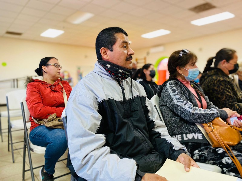 Entrega DIF credenciales nacionales de discapacidad