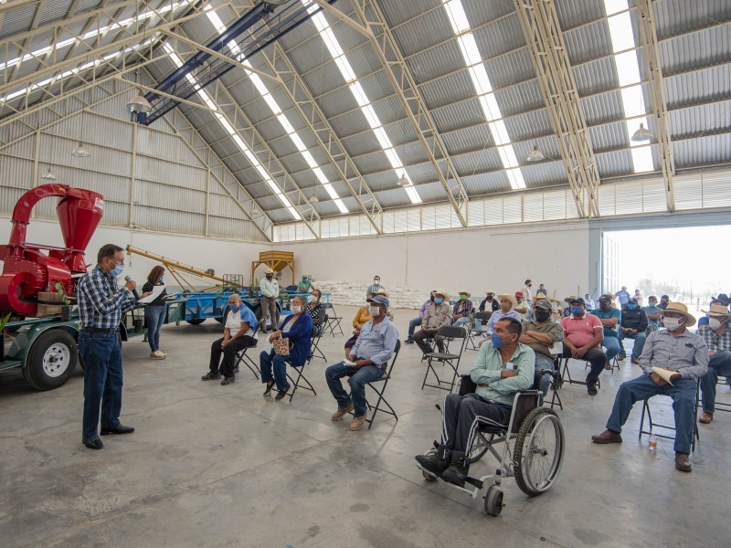 Entrega El Marqués apoyos del Programa Subsidios a la Producción