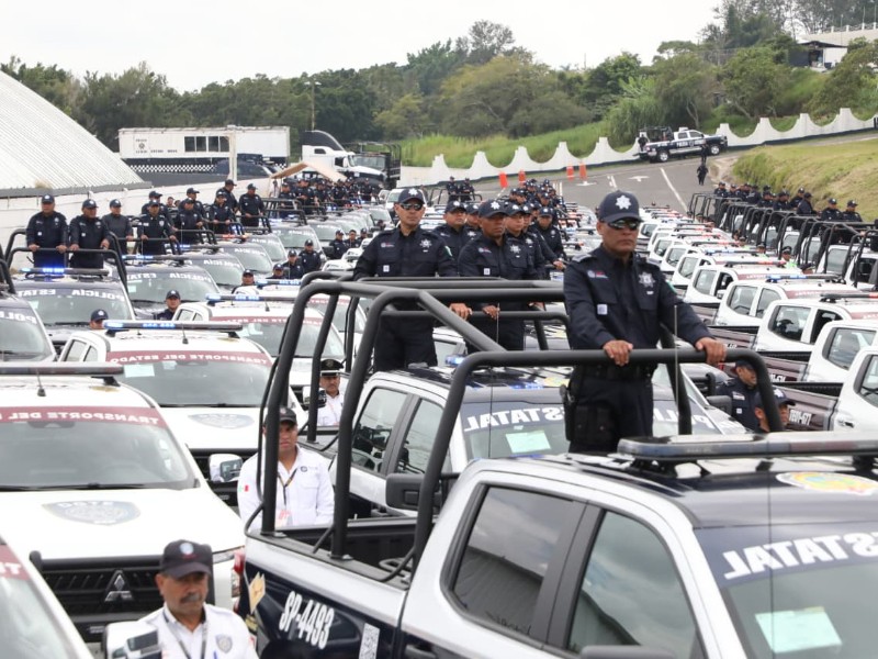 Entrega Gobernadora 84 patrullas a Seguridad Pública