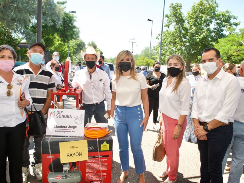 Entrega Gobernadora proyectos productivos a familias de 60 municipios