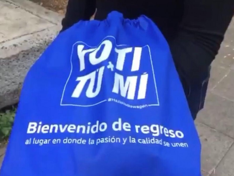 Entrega kits de sanidad Volkswagen para regreso de actividades