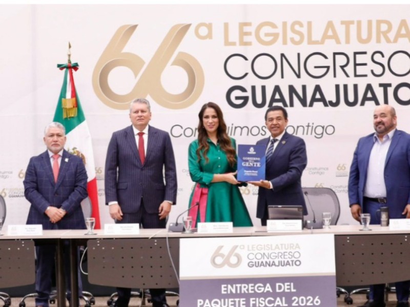 Entrega Libia García Paquete Fiscal 2026 al Congreso de Guanajuato