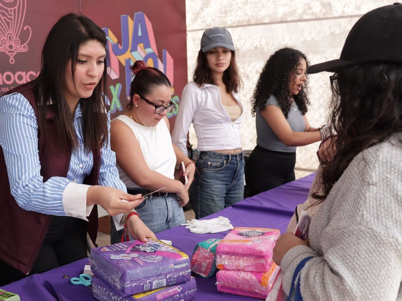 Entregados 600 kits de menstruación en Michoacán