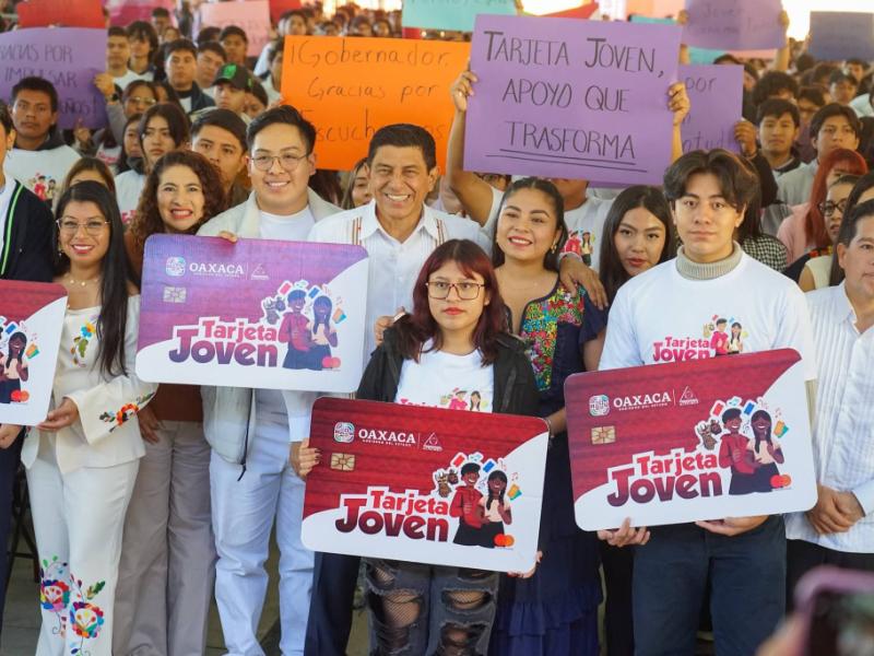 Entregan 2 mil 500 Tarjetas Joven para ampliar oportunidades entre la juventud