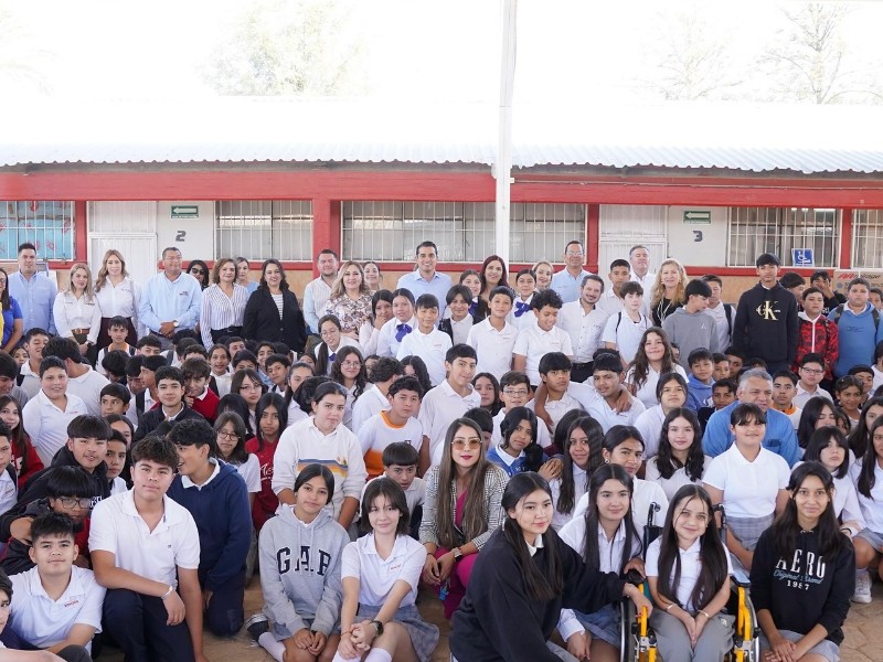 Entregan aires acondicionados a escuelas públicas en Benjamín Hill
