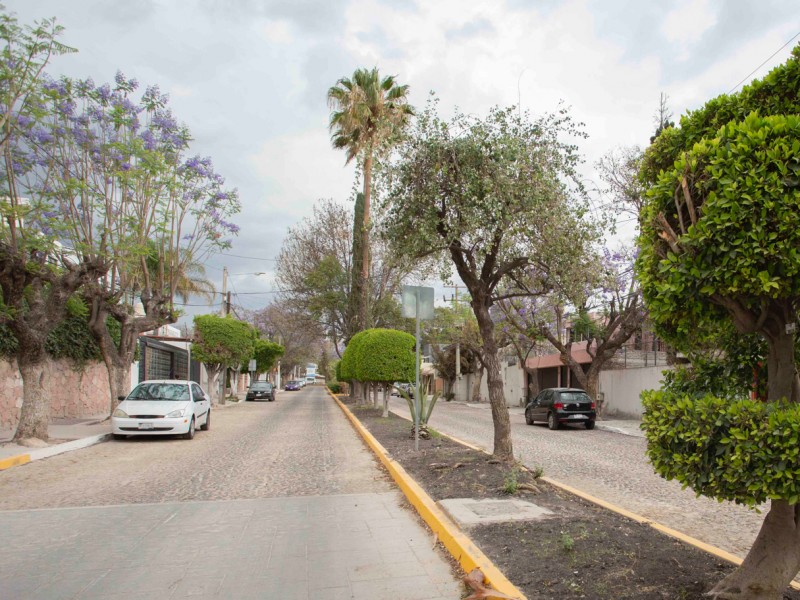 Entregan autoridades mejoramiento de calles en álamos