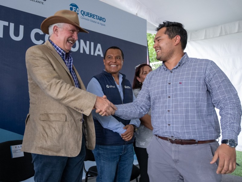 Entregan contratos individuales de agua en El Marqués