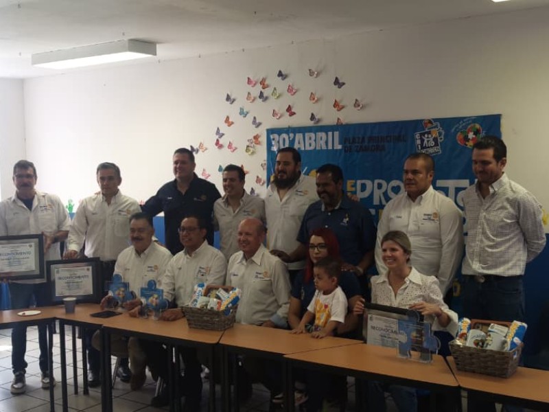 Entregan Cuarto Sensorial Equipado para personas con Autismo en Zamora Entregan Cuarto Sensorial Equipado para personas con Autismo en Zamora