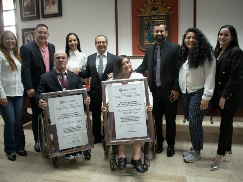 Entregan el Premio Municipal de Derechos Humanos