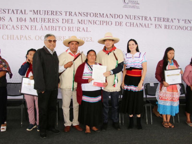 Entregan en Chiapas Premio Estatal 
