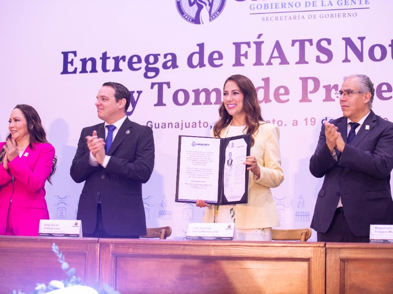 Entregan FÍATS para dar certeza jurídica a los guanajuatenses
