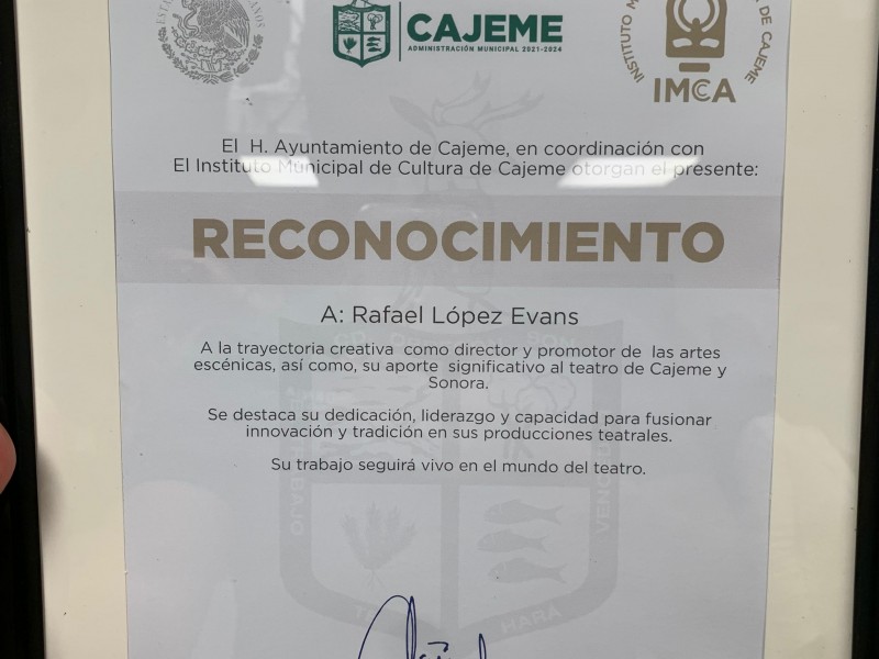 Entregan reconocimiento póstumo al artista cajemense Rafael Evans