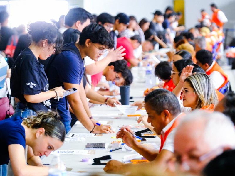 Entregan tarjetas Yo Jalisco, Apoyo para el Transporte 100%