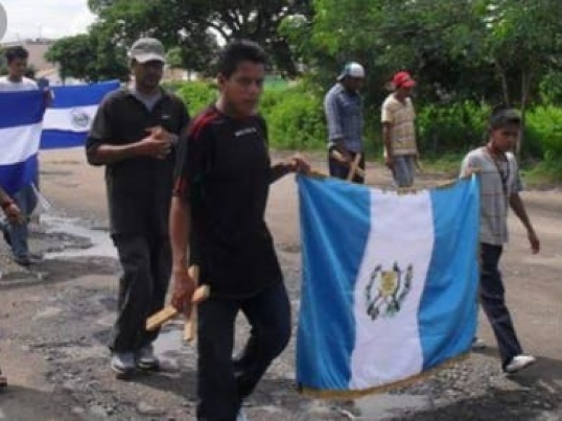 Entregan visa humanitaria a Guatemaltecos en Chiapas