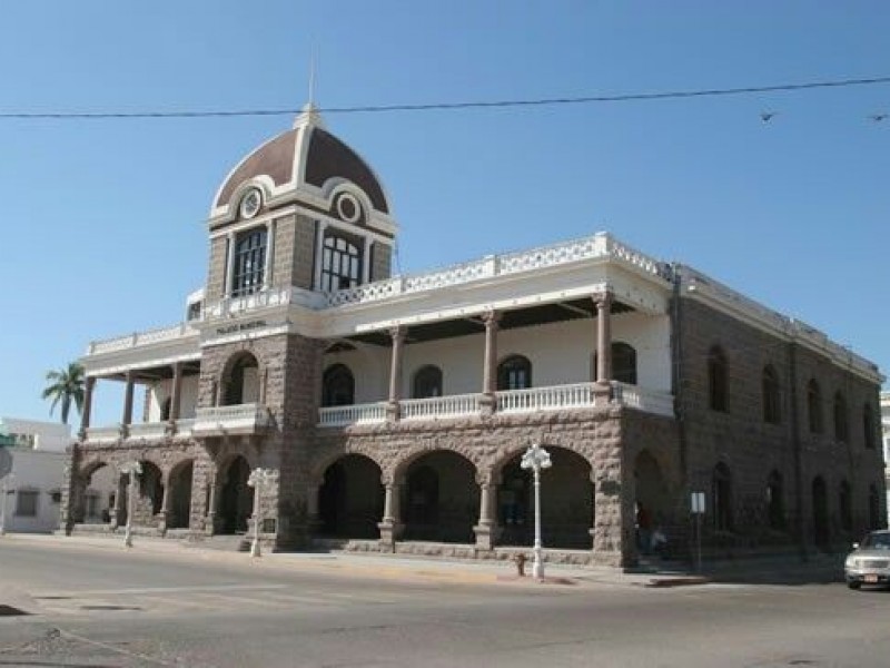 Es Cabildo el que decide la salida del contralor