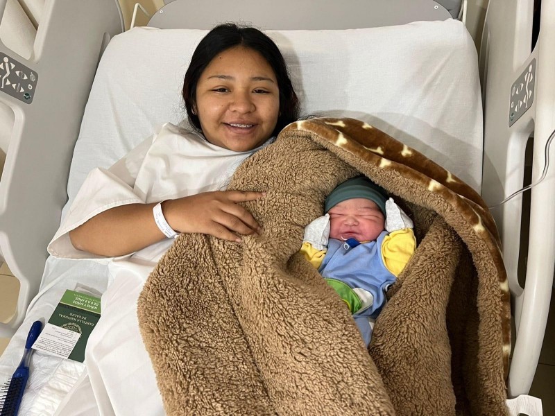 ¡Es niño!, el primer bebé del 2024 nacido en IMSS-BIENESTAR