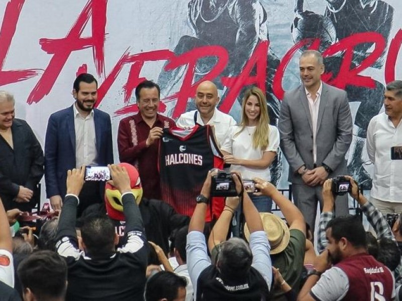 ¡Es oficial! Regresa Halcones Rojos de Veracruz