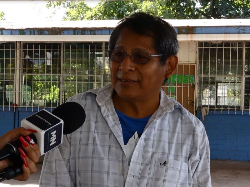 Escuela de Campo Romero, tiene muchas carencias