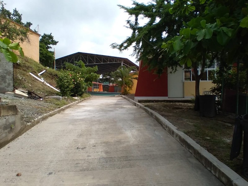 Escuela indígena de Zihuatanejo, tomará clases a distancia