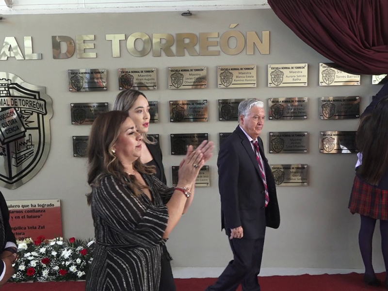 Escuela Normal de Torreón celebra su 50 aniversario