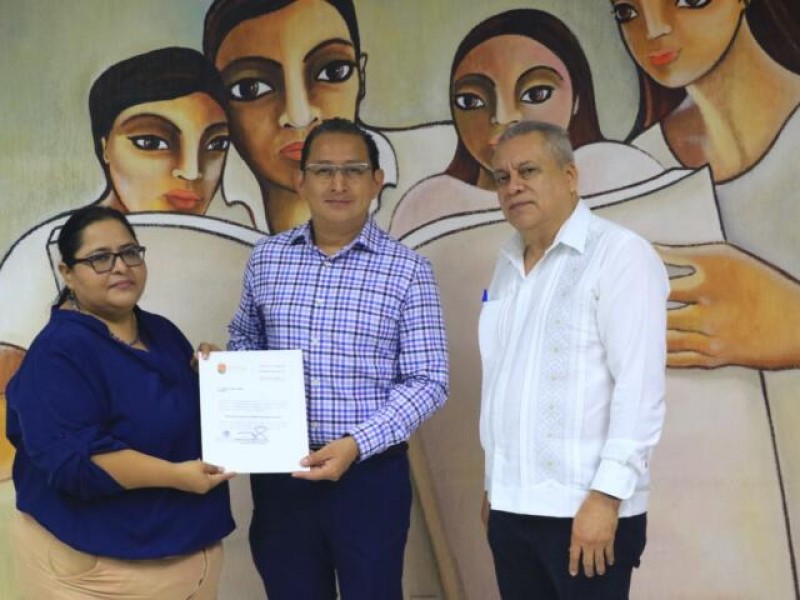 Escuela Normal Superior de Chiapas tiene nuevo director