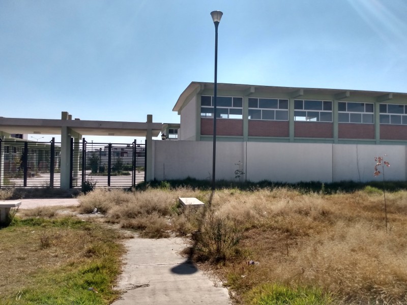 Escuela sin actividades en Zumpango