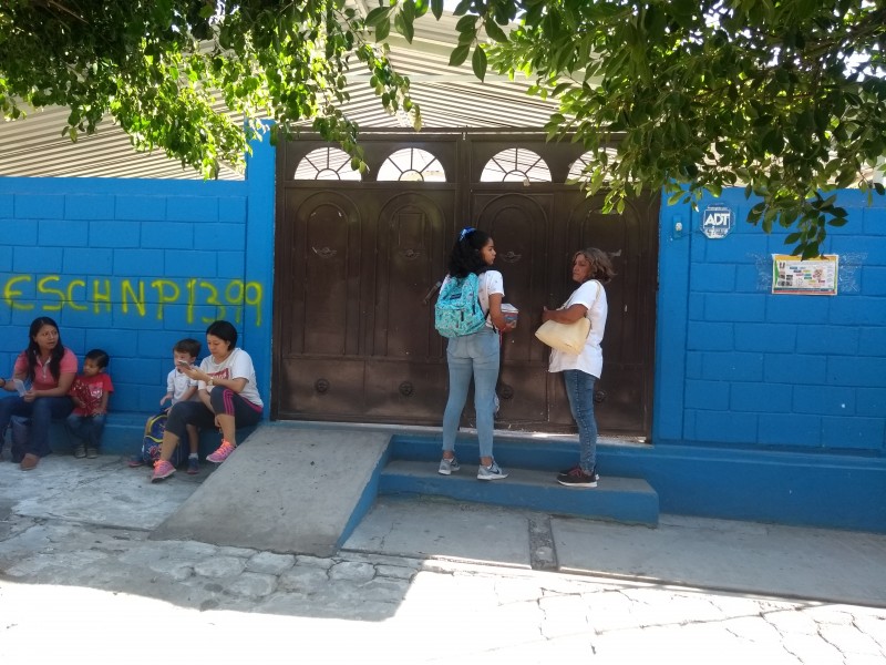 Escuelas aún trabajan con normalidad