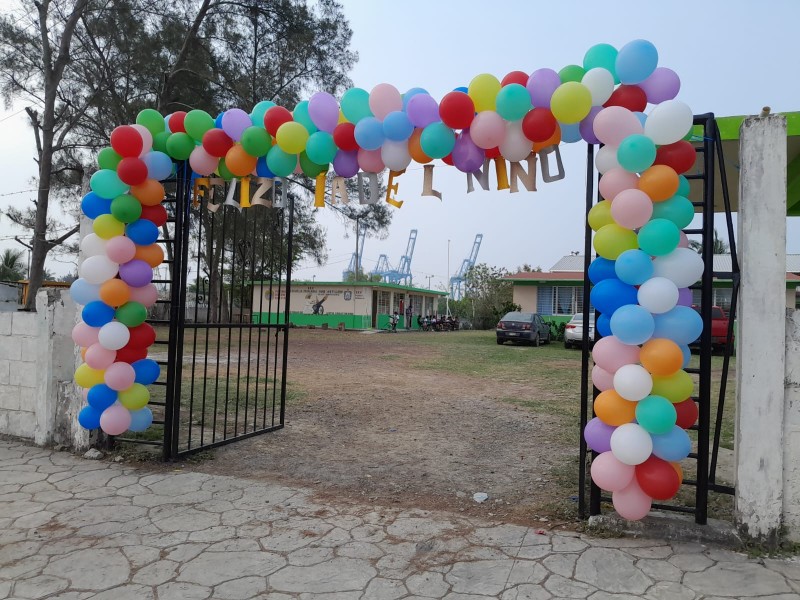 Escuelas celebraron Día del Niño en Tuxpan