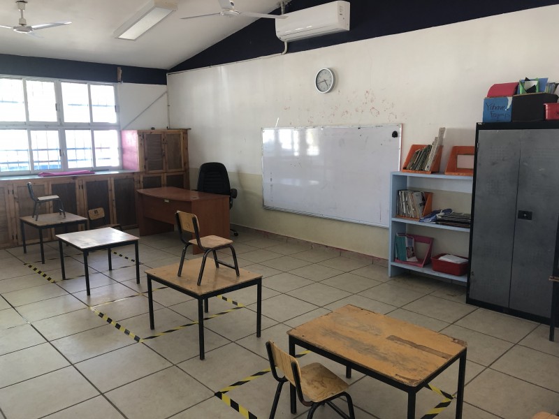 Escuelas del municipio continúan sin tener clases presenciales