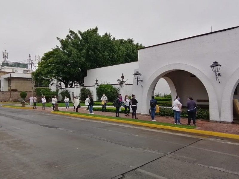 Escuelas particulares exigen se les permita reiniciar actividades