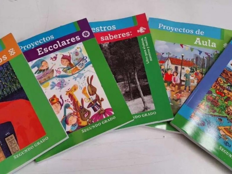 Escuelas preparadas para iniciar ciclo escolar con nuevos libros