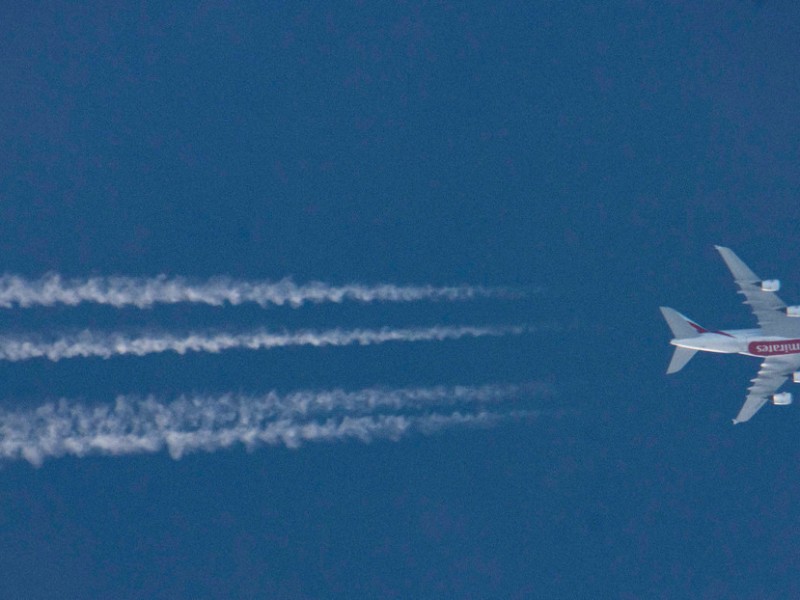 Espacio aéreo ucraniano queda restringido para la aviación civil