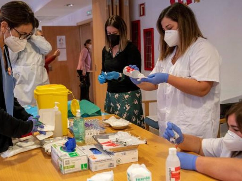 España prevé que pandemia Covid-19 termine 