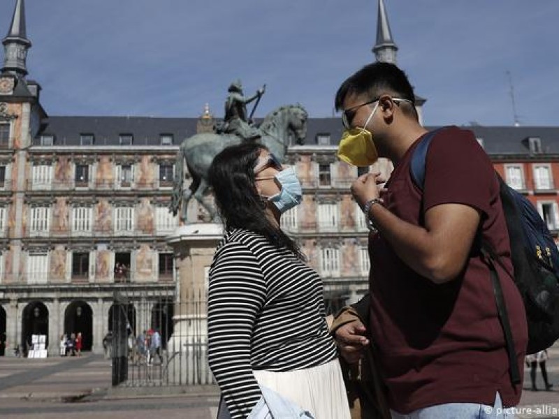 España registra más de 3 mil contagios Covid-19