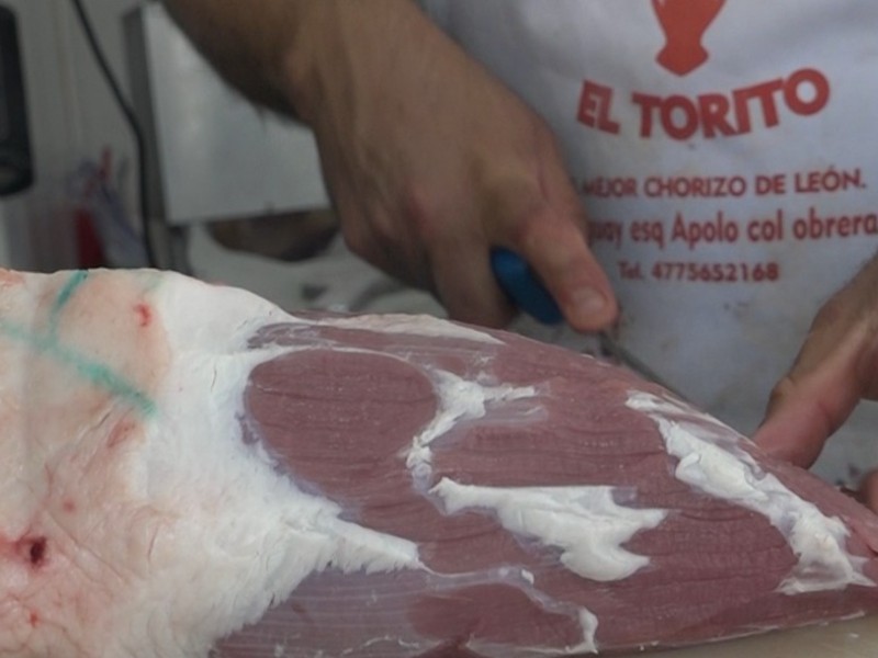 Genera especulación cierre de frontera por gusano barrenador en carne