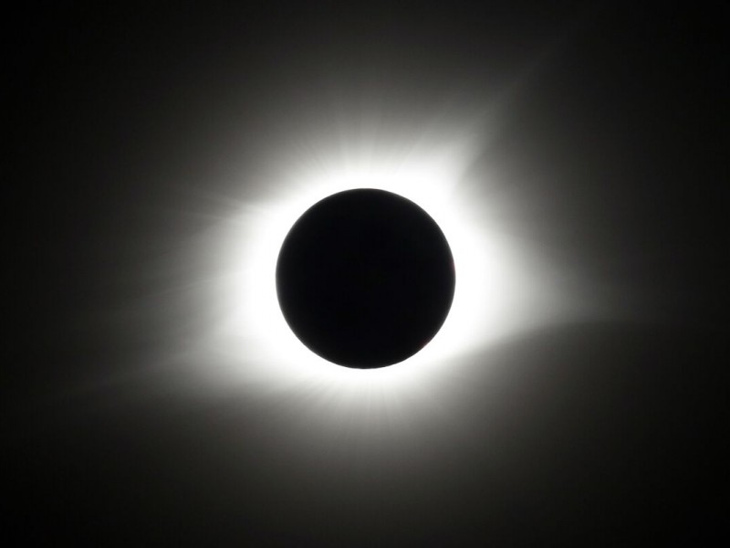 Esperan derrama económica de 500 mdp por Eclipse Solar