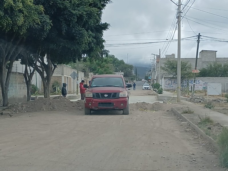 Esperan secado de concreto para abrir la 38 poniente