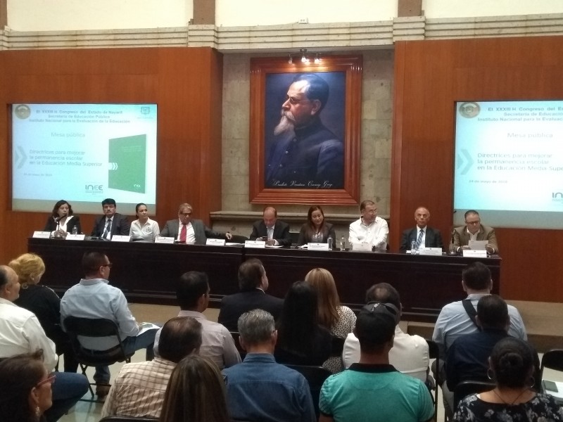 Establecen directrices para evitar deserción escolar