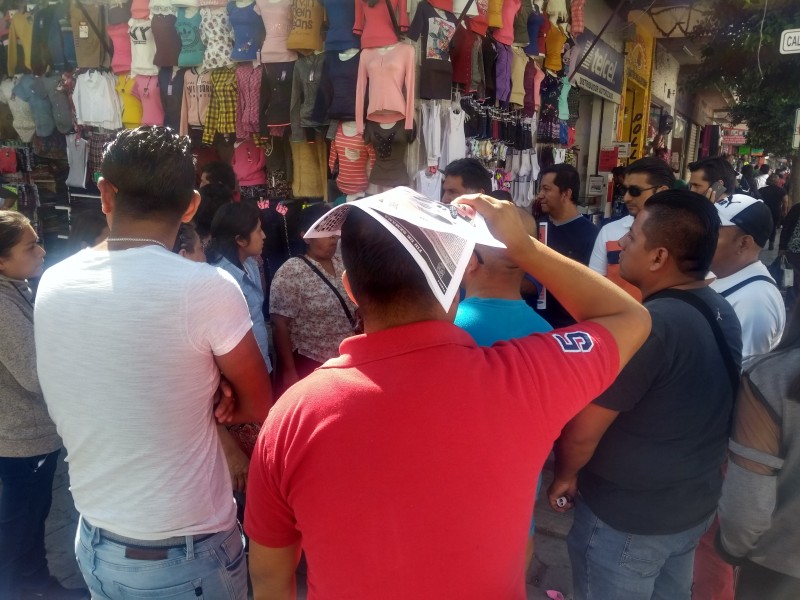 Establecidos y vendedores del Benito Juárez contra ambulantaje