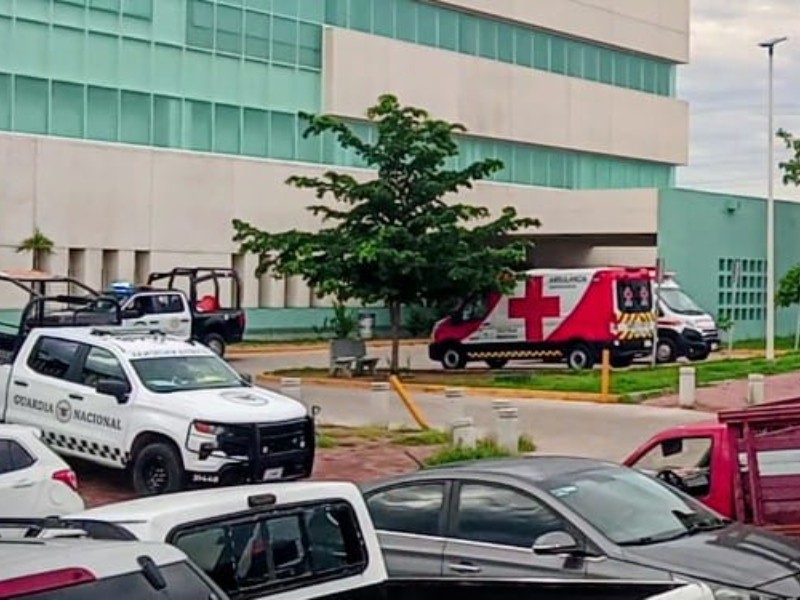Estables heridos de asalto a camión: Secretario de Salud