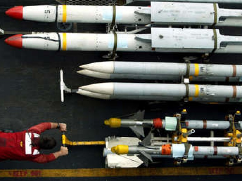 Estados Unidos aprueba venta de misiles aire-aire a Arabia Saudita