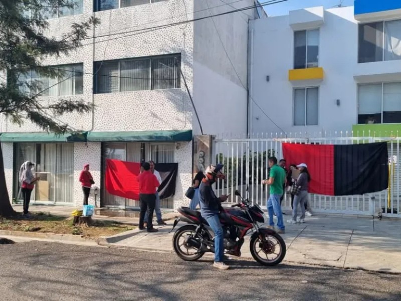 Estalla huelga en SEIEBO; 13 mil estudiantes sin clases, Oaxaca