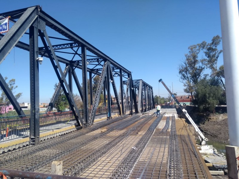 Incumplen obras de Puentes blancos