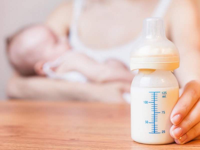 Estas son las recomendaciones de la leche materna en bebés