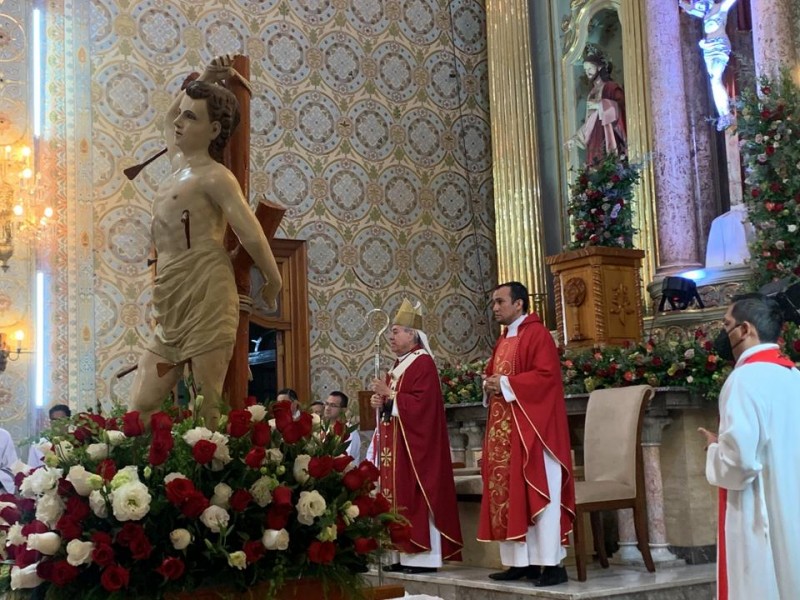 Este domingo se celebra el desfile de León.